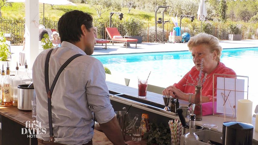 Anni bei "First Dates Hotel"