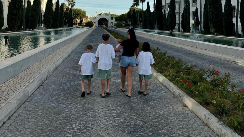 Annie Kilner und ihre vier Kinder im September 2024