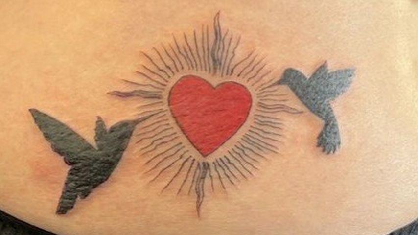 Tattoo von Annie Lennox