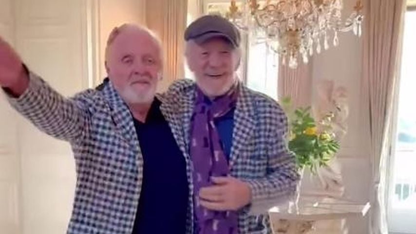 Nach Sturz: Ian McKellen tanzt vergnügt mit Anthony Hopkins