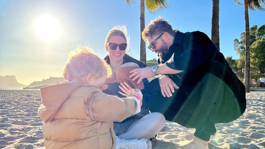 Antje und Benjamin Heinrich mit ihren Söhnen