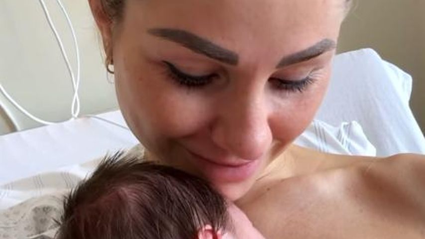 Antonia Elena mit ihrem Baby, 2024