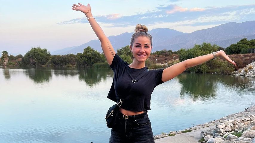 Antonia Elena, Influencerin