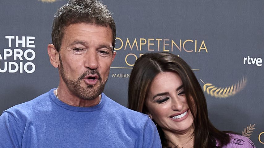 Antonio Banderas und Penélope Cruz kuscheln auf Event!