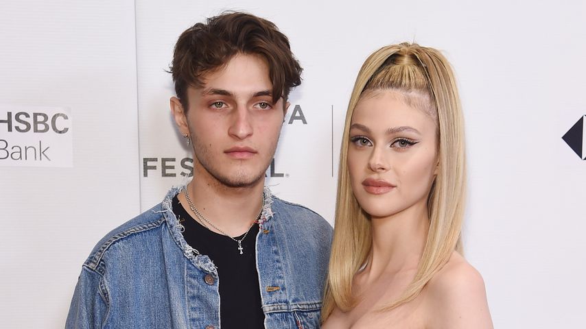 Süßes Paar: Nicola Peltz lernte Anwar Hadids Family kennen