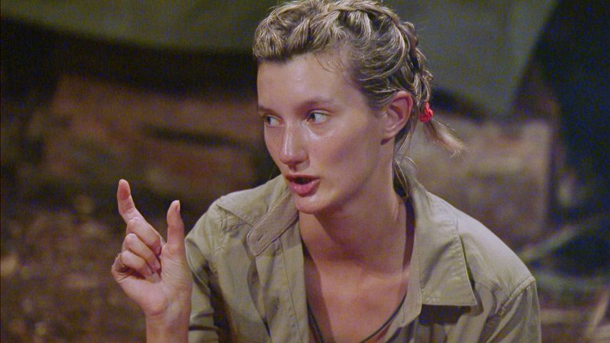 Fies über sie gelästert: Anya Elsners Mama war fassunglos!