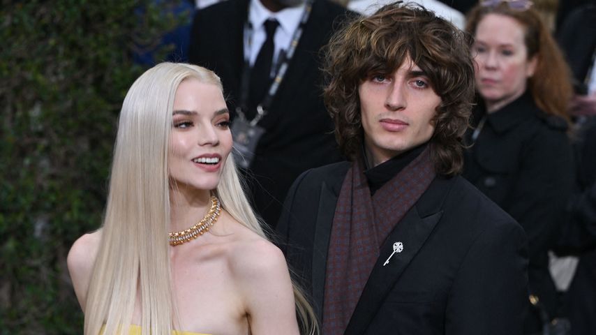 Nach Hochzeitsgeständnis: So verliebt ist Anya Taylor-Joy