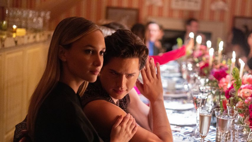 Ari Fournier und Cole Sprouse bei dem Christian Louboutin und InStyle Dinner