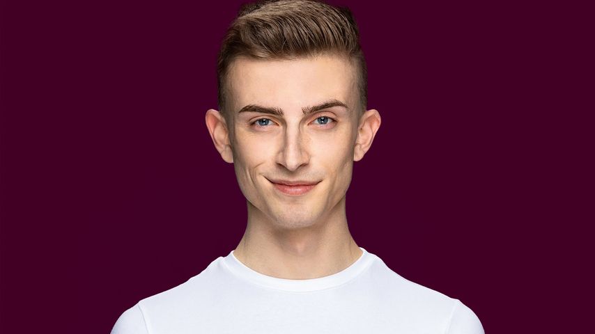 Aria Addams, Travestiekünstler