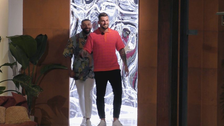 Arian und Phillipp bei "Make Love, Fake Love"