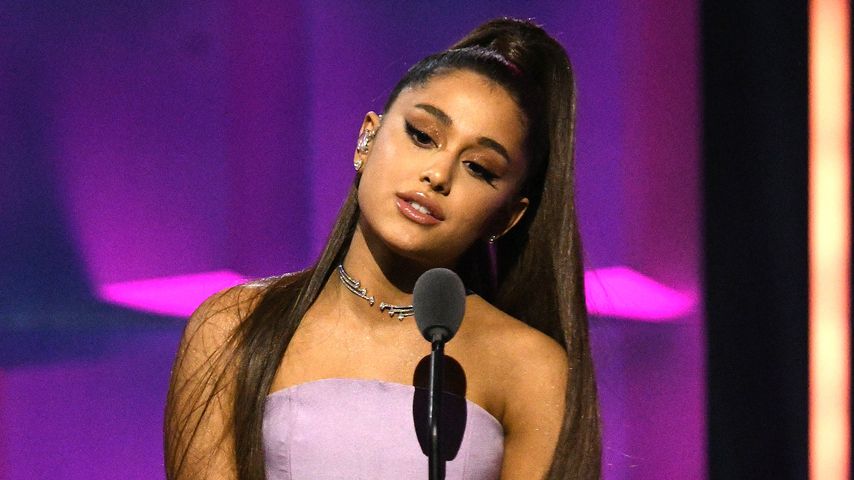 Wieder Oversize-Look: Ariana setzt pralles Fashion-Statement