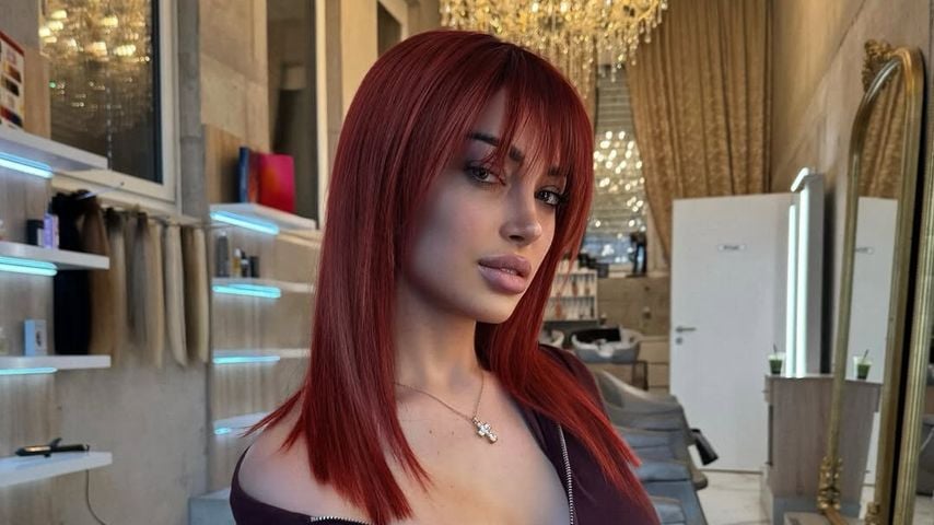 Neuer Look: Ariel flasht Fans mit ihrer feuerroten Mähne