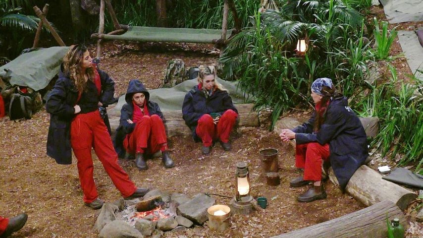 Eva, Samira, Ariel und Simone im Dschungelcamp