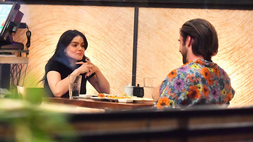 Fotos zeigen: Ariel Winter datete Fremden schon im Oktober!