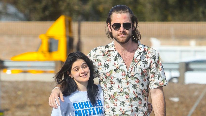 Auf Kuschelkurs: Ariel Winter mit Neu-Freund Luke unterwegs