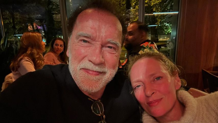 "Batman"-Nostalgie: Arnold Schwarzenegger teilt Pic mit Uma