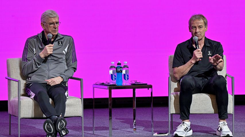 Arsène Wenger und Jürgen Klinsmann im Jahr 2022
