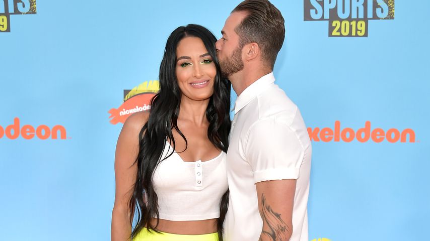 Nikki Bella und Artem Chigvintsev bei den Kids' Choice Awards in Santa Monica im Juli 2019