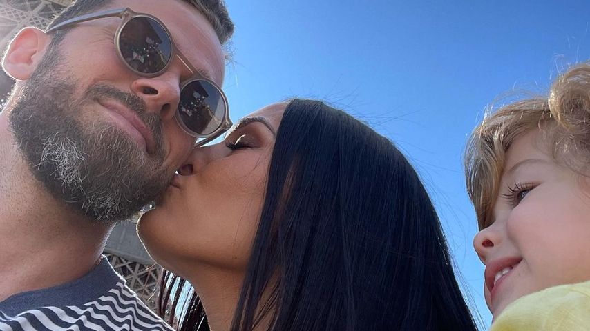 Artem Chigvintsev und Nikki Bella turteln nach ihrer Heirat