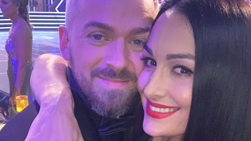Artem Chigvintsev und seine Verlobte Nikki Bella