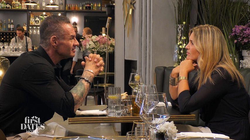 Arthur und Janine bei "First Dates Hotel" 2020