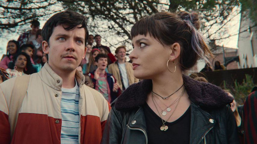 Asa Butterfield und Emma Mackey in "Sex Education"