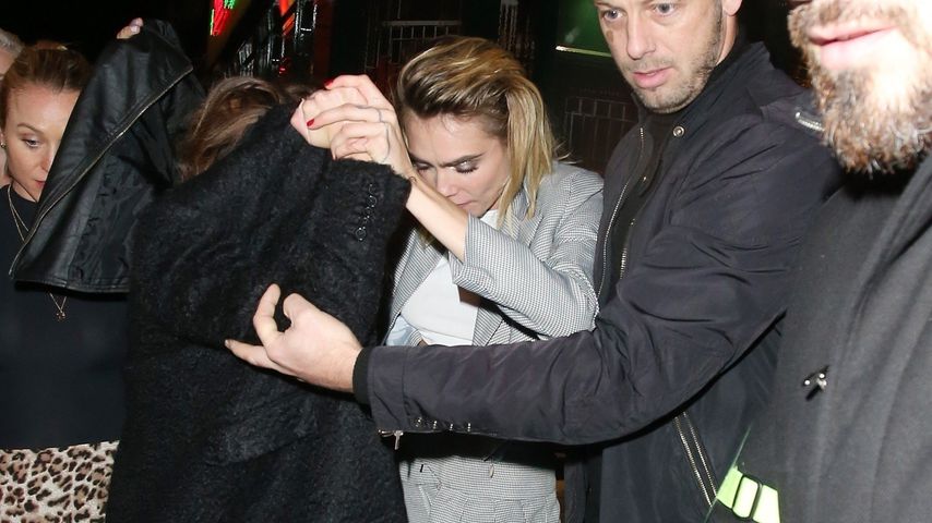 Ashley Benson und Cara Delevingne nach einem Event im Oktober 2019