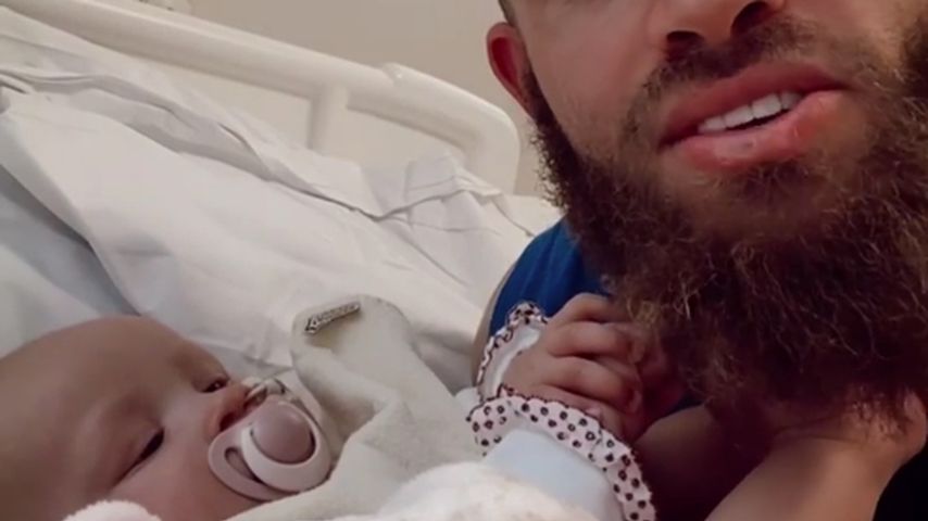 Ashley Cain mit seiner Tochter Azaylia