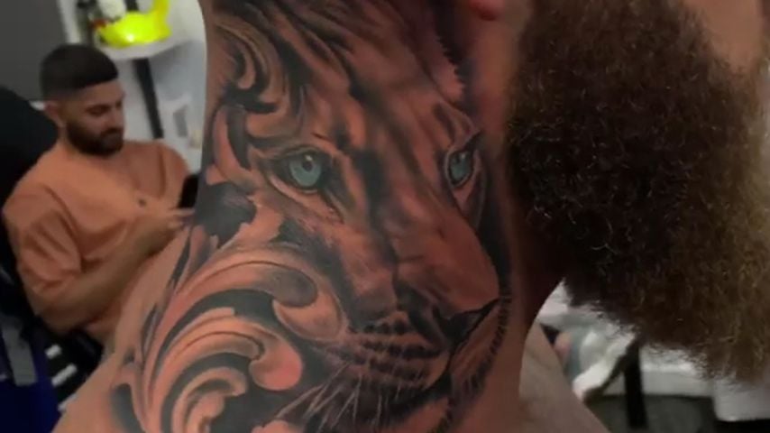 Ashley Cains Tattoo in Ehren seiner Tochter