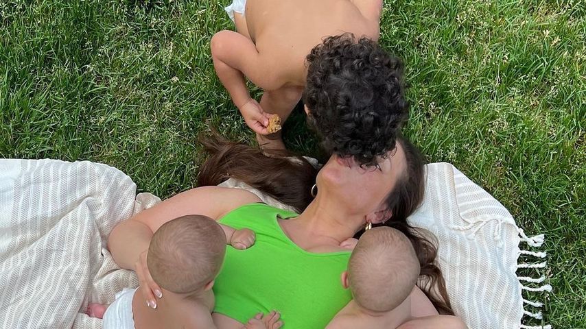 Ashley Graham mit ihren Kindern