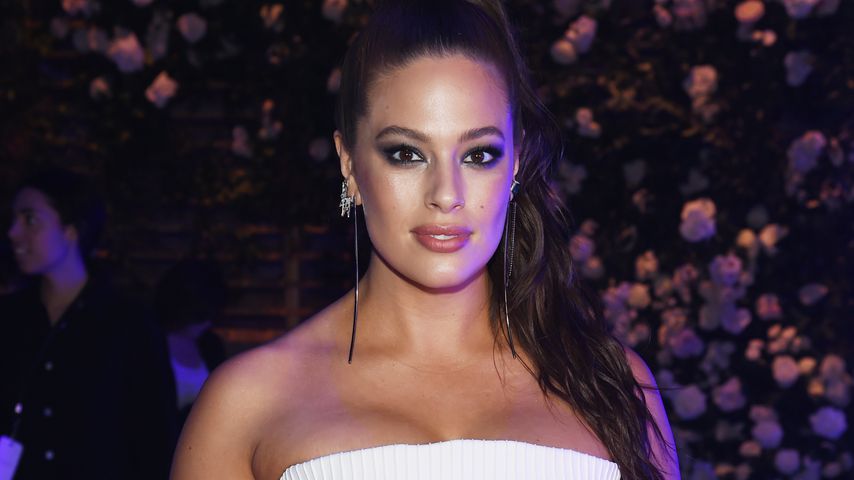 Babybauch-Foto: Ist Ashley Graham etwa wieder schwanger?