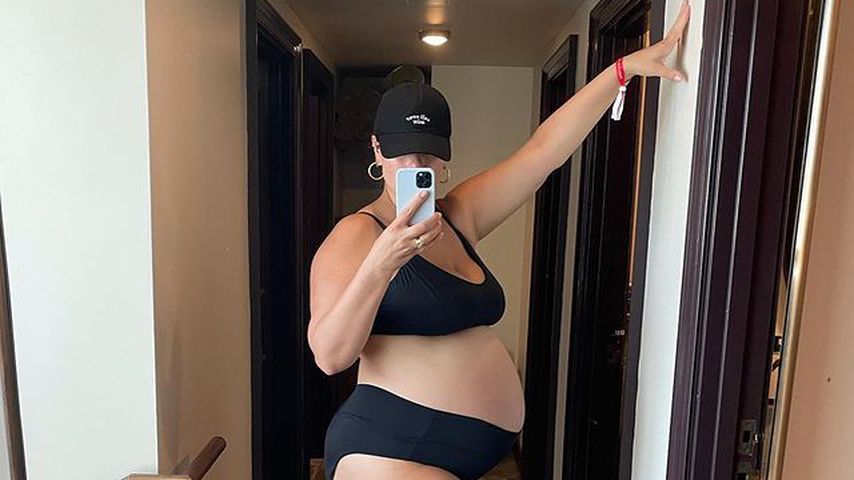 Ashley Graham, Model