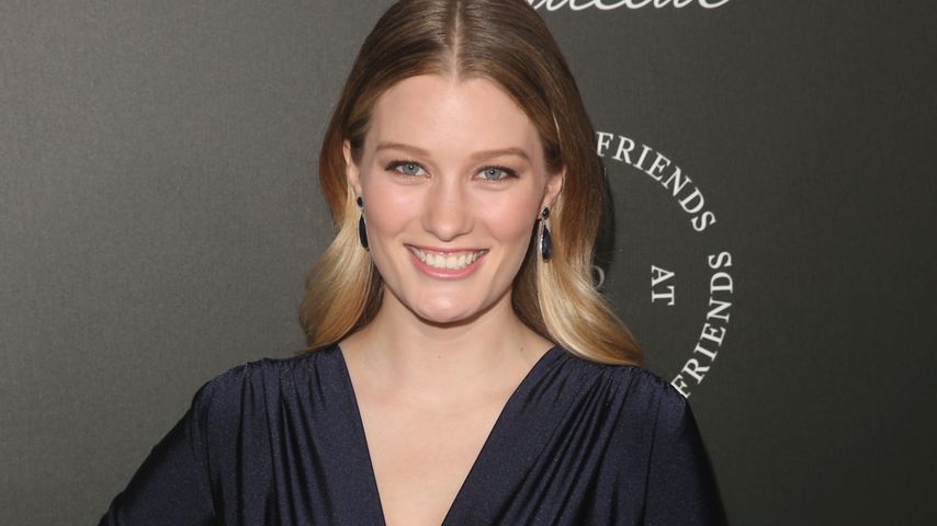 Ashley Hinshaw, Schauspielerin