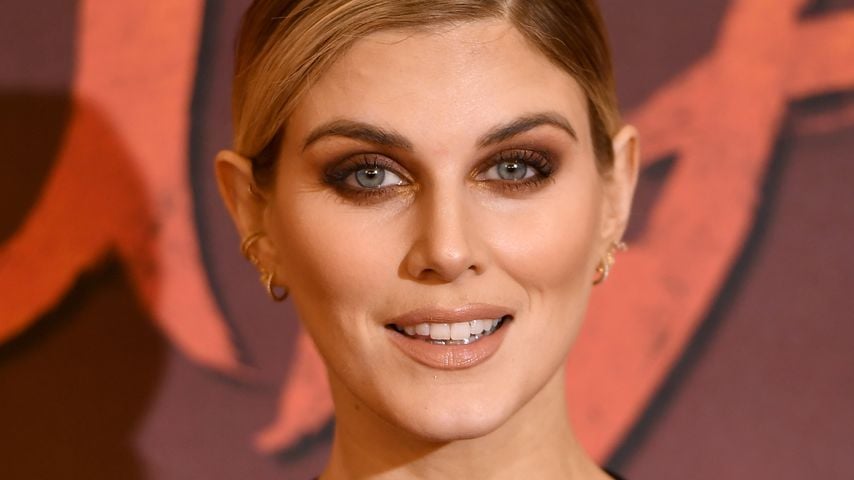 Zwei Wochen nach Geburt: Ashley James verrät Babynamen