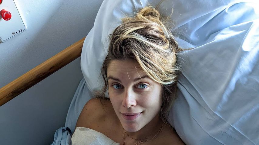 Ashley James mit ihrem Sohn Alfie Rivers, 2021