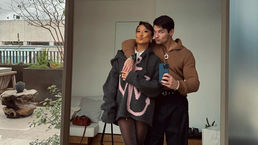 Ashley Park und Paul feiern Pärchen-Debüt bei Fashion Week!