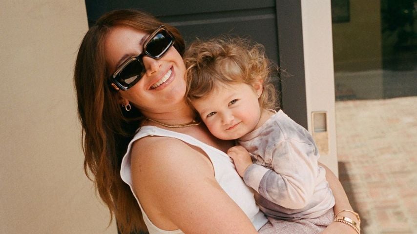 Ashley Tisdale und ihre Tochter Jupiter Iris French, 2023
