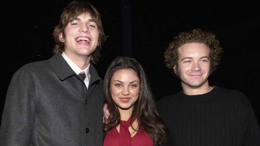 Ashton Kutcher und Mila Kunis unterstützen Danny Masterson