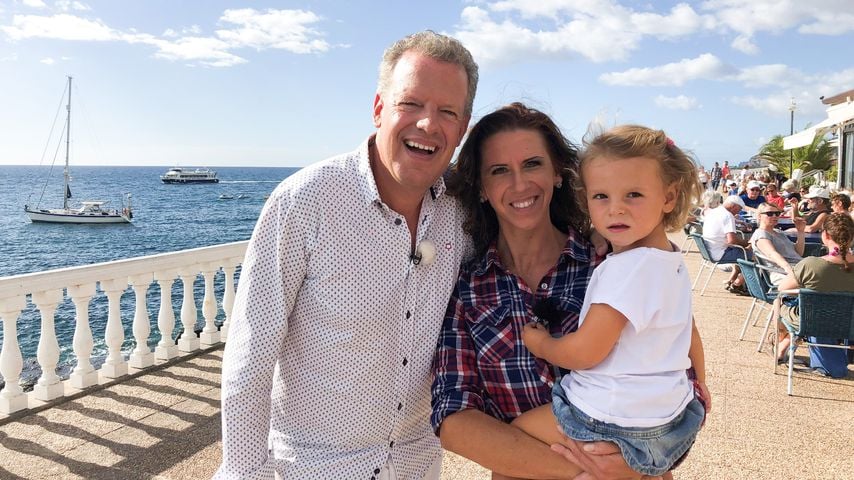 "Goodbye Deutschland"-Darsteller Sascha und Aneta mit ihrer Tochter