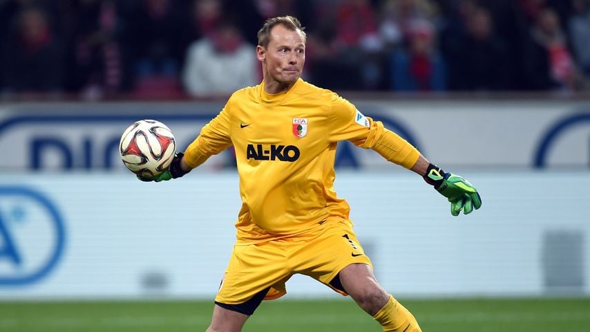 Alexander Manninger im Spiel 1. FC Köln gegen FC Augsburg, Bundesliga, 6. Dezember 2014