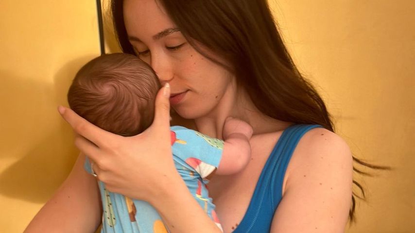 Mama Aurora Ramazzotti kritisiert gesellschaftlichen Druck