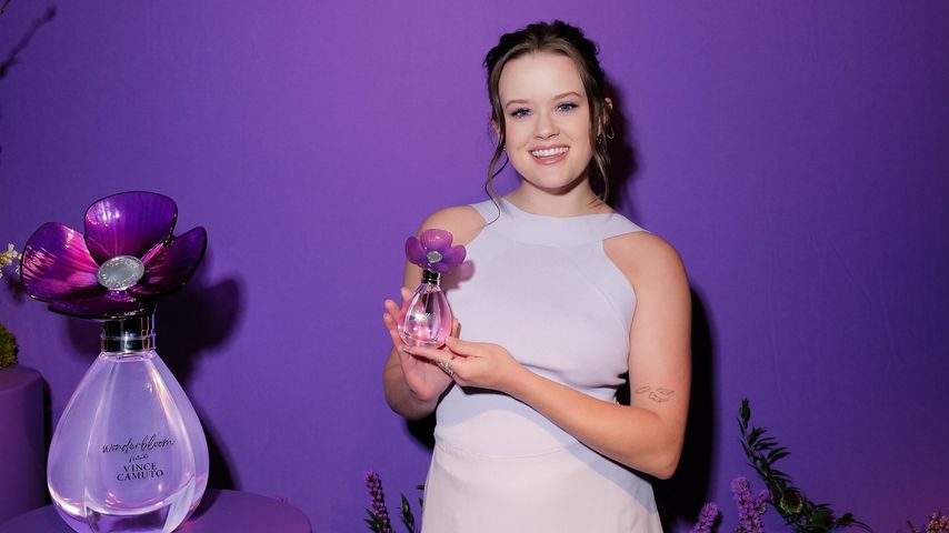 Reese Witherspoons Tochter Ava bezaubert beim Parfüm-Launch