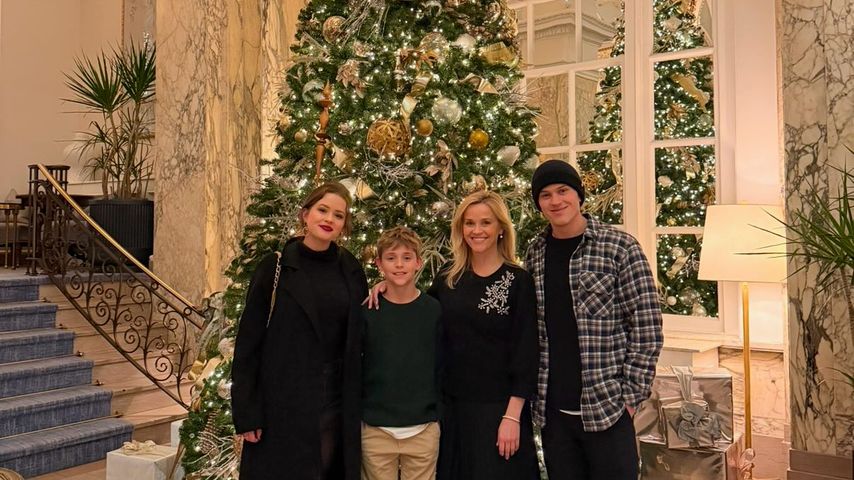 Groß geworden: Reese Witherspoon posiert mit ihren Kindern