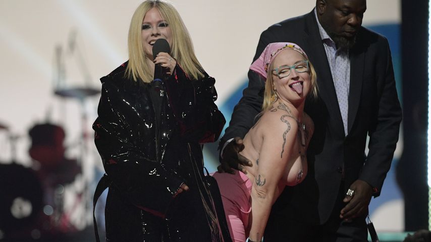 Avril Lavigne, 2023