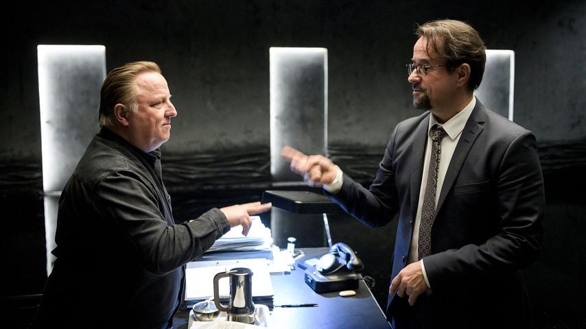 Axel Prahl und Jan Josef Liefers im Münster-"Tatort" im November 2020