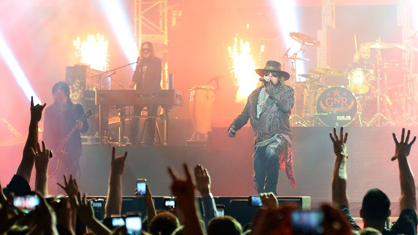 Axl Rose, Guns N' Roses-Frontman