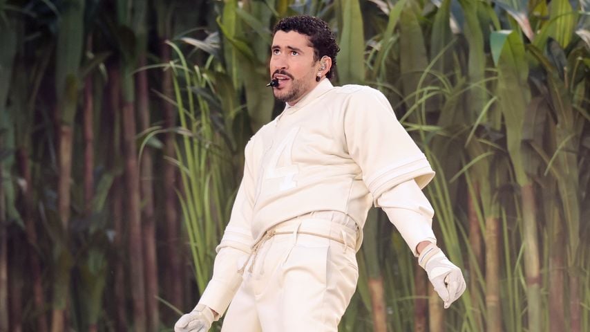 Bad Bunny begeistert mit emotionaler Show beim Super Bowl LX