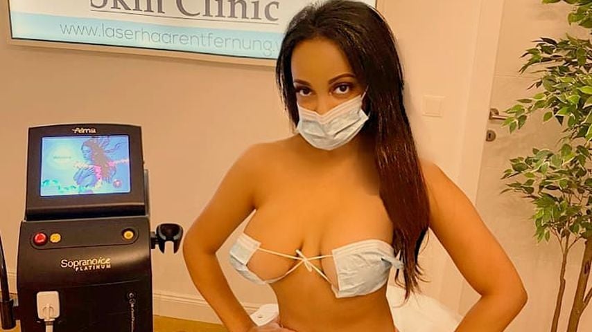 Maskenpflicht mal anders: Bahati Venus in skurrilen Dessous