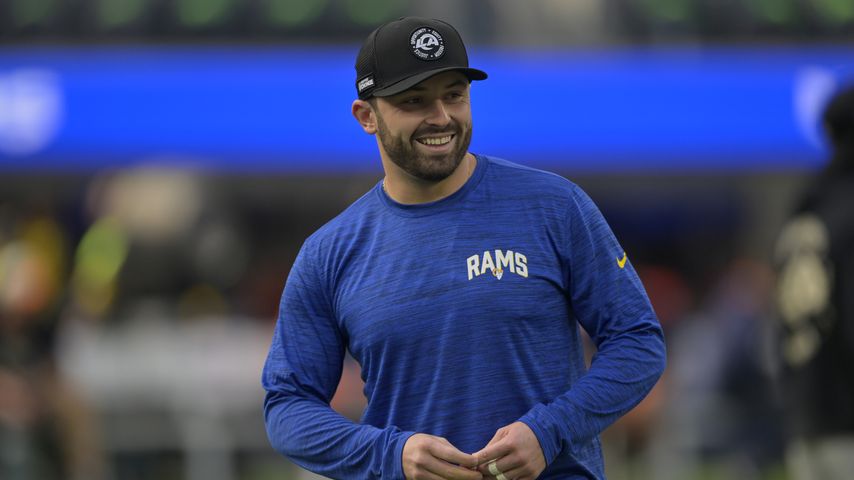Buccaneers-Quarterback Baker Mayfield wird erstmals Papa!