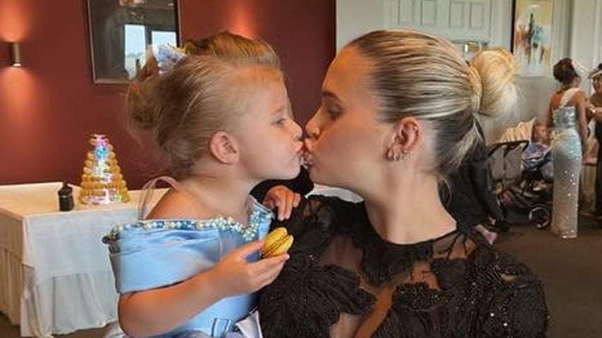 Bambi und Molly-Mae Hague auf der Hochzeit von Venezuela Fury